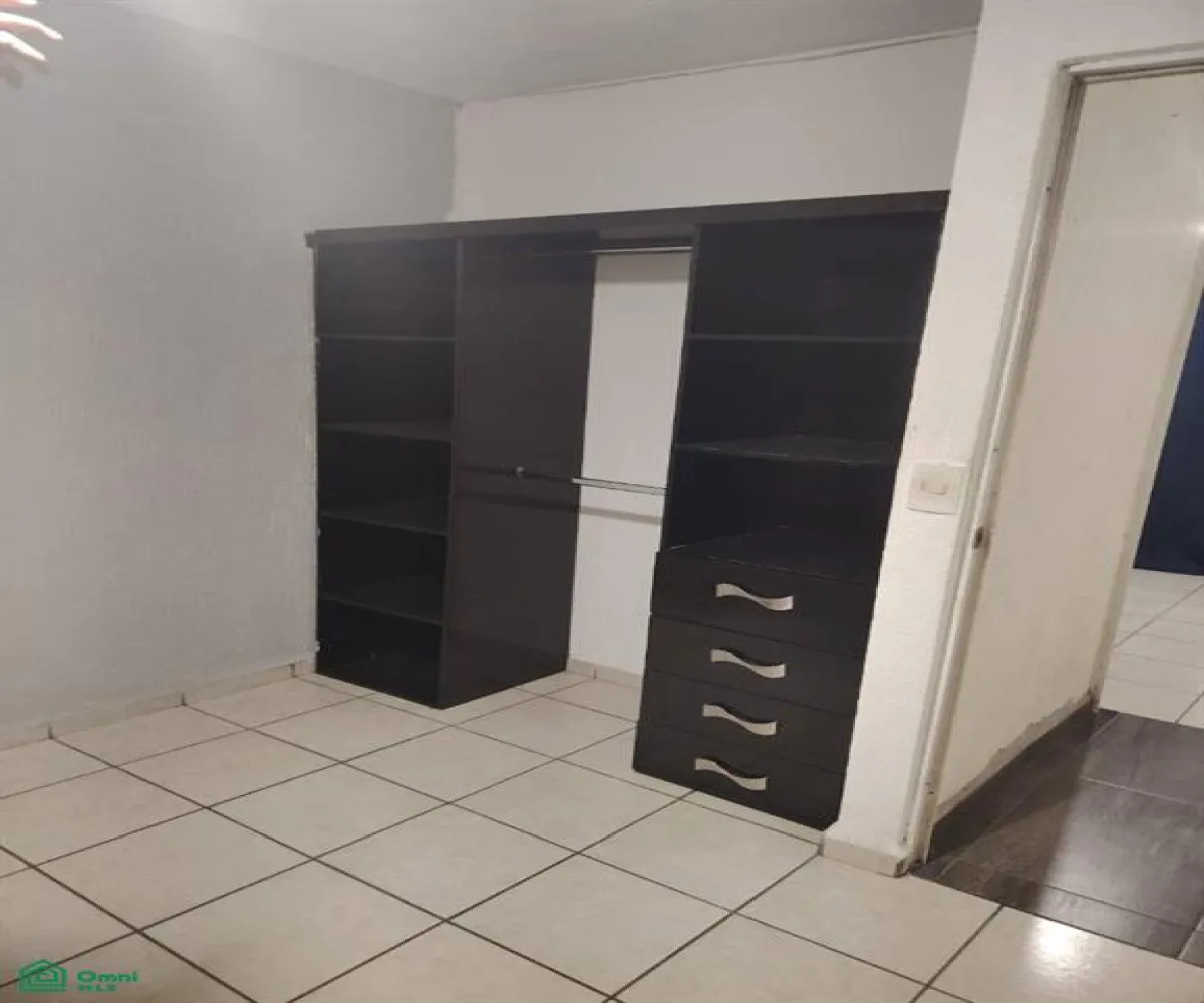 Casa En Venta,Villa Fontana,fuente del bronce 129, Tlaquepaque, Jalisco 45615, 2 Habitaciones,3 Baños,fuente del bronce,2,MX261065924