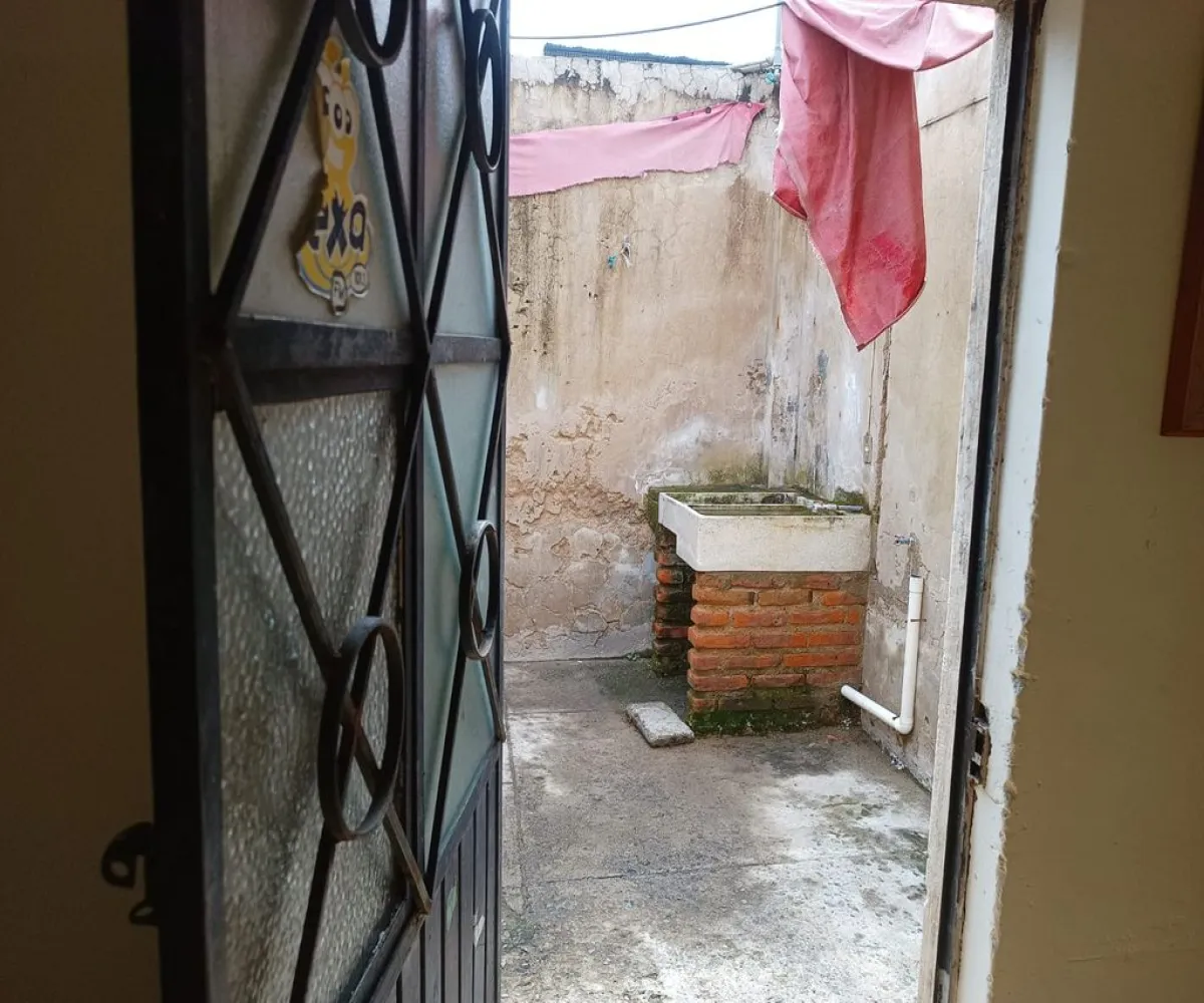 Casa En Venta,Auditorio,Calzada Federalismo 666, Zapopan, Jalisco 45180, 2 Habitaciones,1 Baño,Calzada Federalismo,1,pQoCDGG