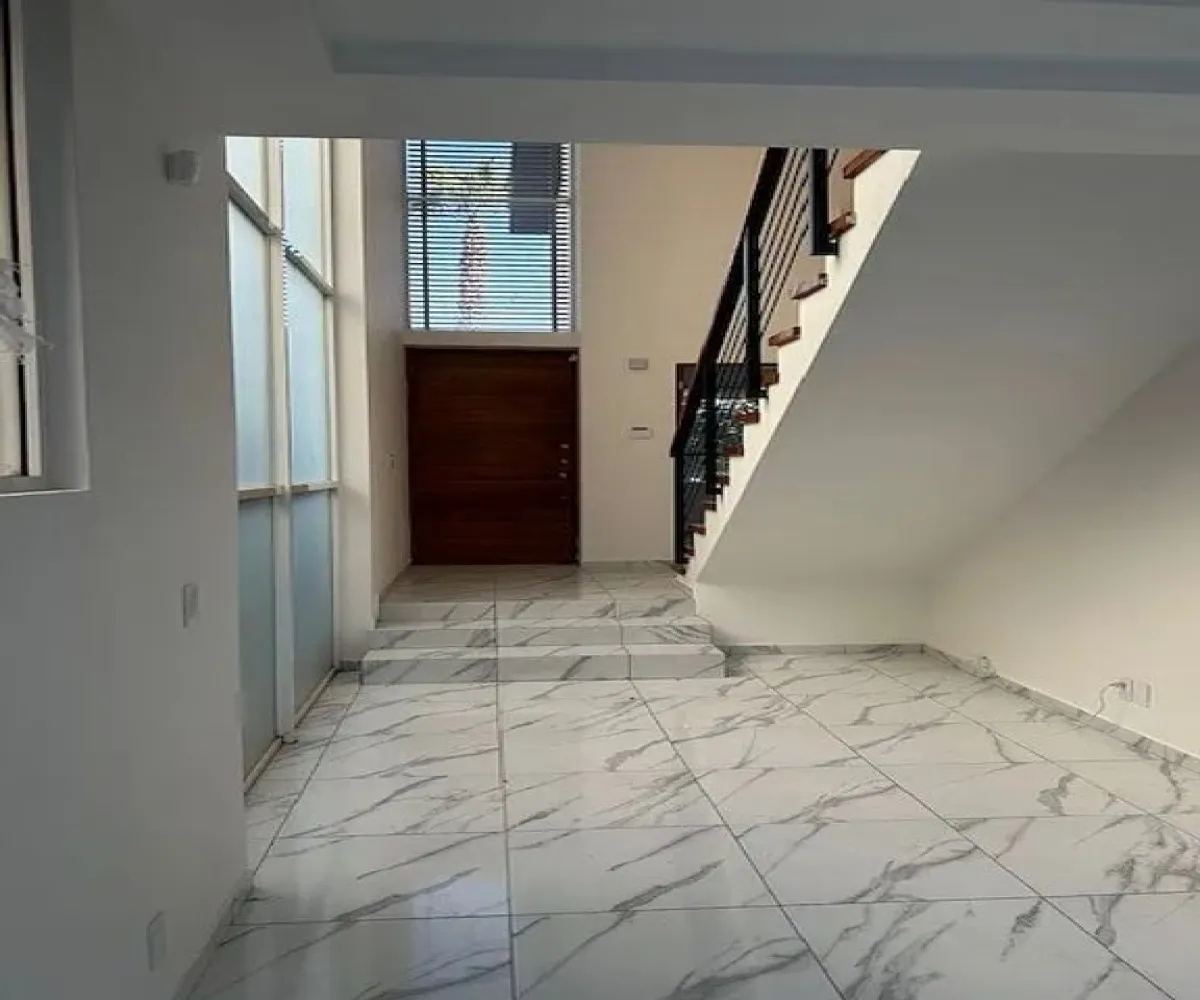 Casa En Renta,Jardín Real,Callejón Jardín de los Laureles Oeste 284, Zapopan, Jalisco 45136, 3 Habitaciones,3 Baños,Callejón Jardín de los Laureles Oeste,1,pmXpORa