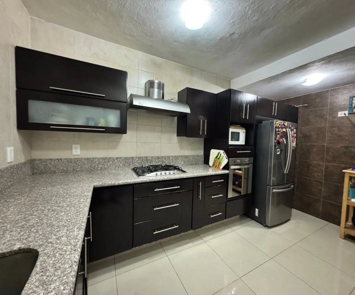 Casa En Venta,Francisco Villa,Paseo de La Noria 113, Zapopan, Jalisco 45130, 3 Habitaciones,3 Baños,Paseo de La Noria,2,pR4bVYt