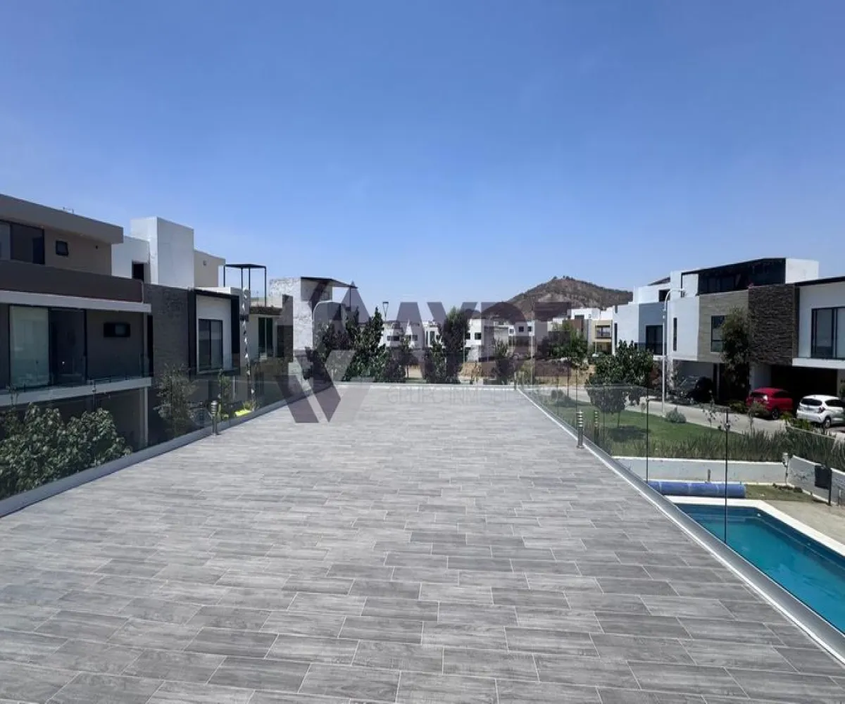 Casa En Venta,Avenida Arbolada Bosques de Santa Anita 245, Tlajomulco de Zúñiga, Jalisco 45645, 3 Habitaciones,2 Baños,Avenida Arbolada Bosques de Santa Anita,1,pO7nhJ3
