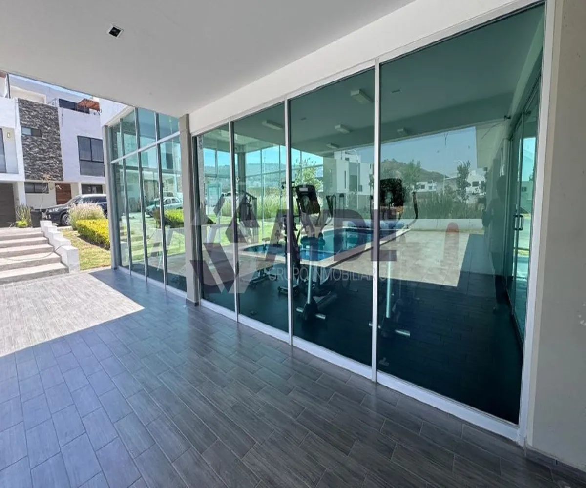 Casa En Venta,Avenida Arbolada Bosques de Santa Anita 245, Tlajomulco de Zúñiga, Jalisco 45645, 3 Habitaciones,2 Baños,Avenida Arbolada Bosques de Santa Anita,1,pO7nhJ3