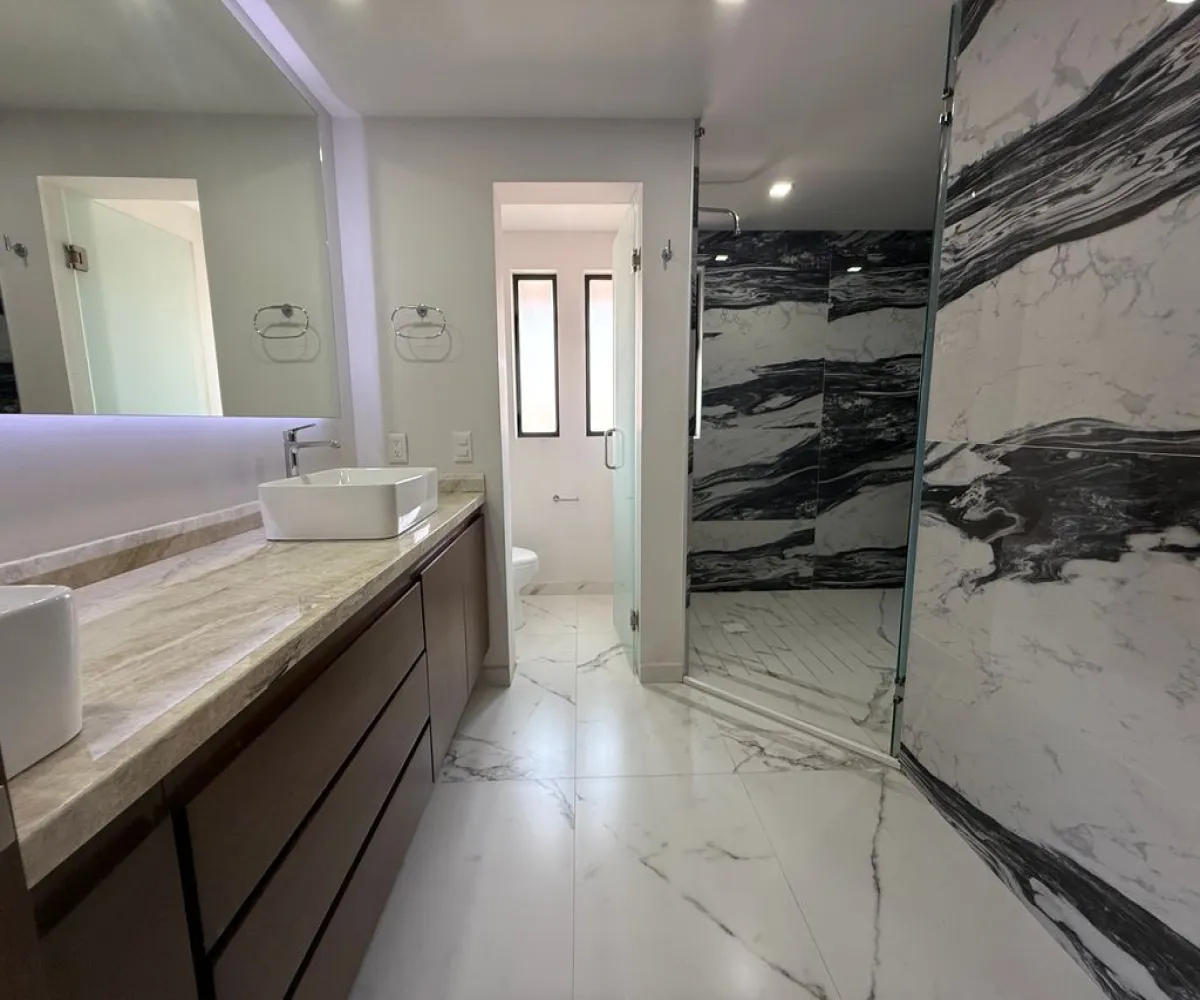 Casa En Venta,Virreyes,Paseo de los Virreyes 951 Coto 9, Zapopan, Jalisco 45110, 4 Habitaciones,5 Baños,Paseo de los Virreyes,2,pQz2DsM