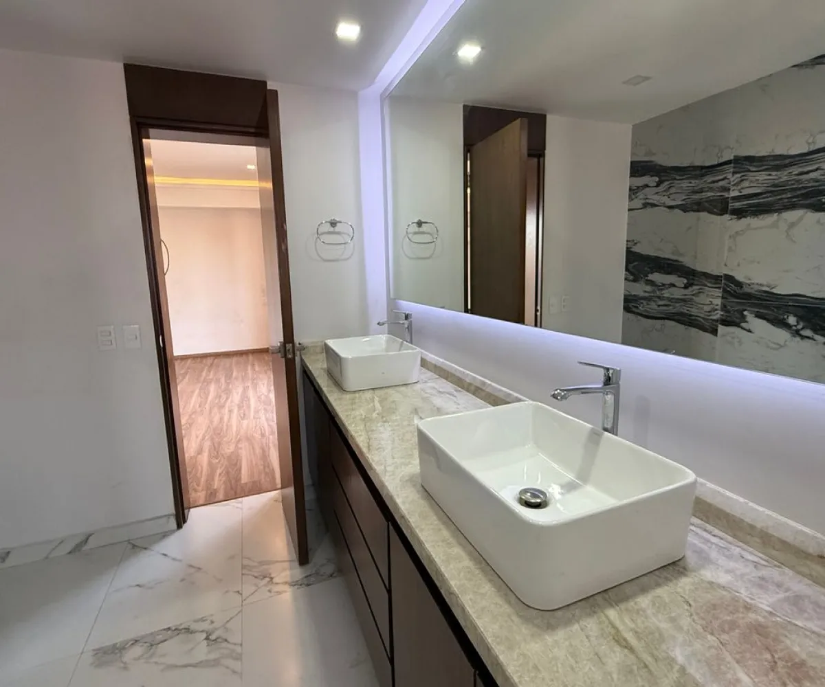 Casa En Venta,Virreyes,Paseo de los Virreyes 951 Coto 9, Zapopan, Jalisco 45110, 4 Habitaciones,5 Baños,Paseo de los Virreyes,2,pQz2DsM