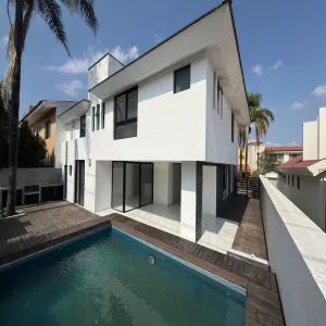 Casa En Venta,Virreyes,Paseo de los Virreyes 951 Coto 9, Zapopan, Jalisco 45110, 4 Habitaciones,5 Baños,Paseo de los Virreyes,2,pQz2DsM