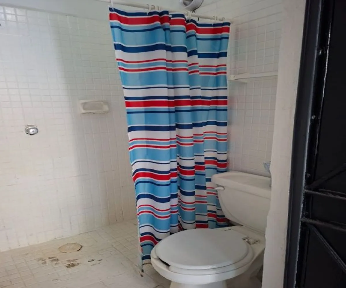 Casa En Venta,Santa Teresita,Calle General Coronado 240, Guadalajara, Jalisco 44600, 4 Habitaciones,2 Baños,Calle General Coronado,1,psexRx7