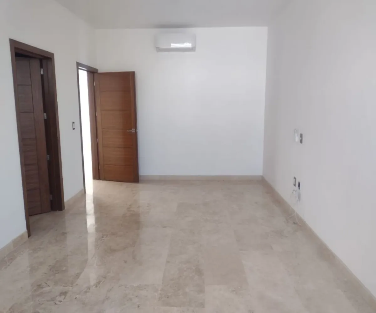 Casa En Renta,Avenida Universidad 2705 79, Zapopan, Jalisco 45110, 3 Habitaciones,4 Baños,Avenida Universidad,1,pq8fq96