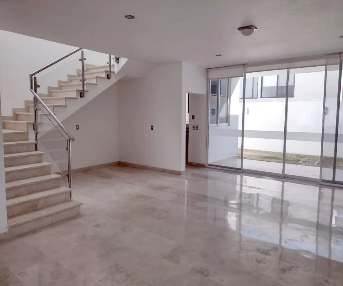 Casa En Renta,Avenida Universidad 2705 79, Zapopan, Jalisco 45110, 3 Habitaciones,4 Baños,Avenida Universidad,1,pq8fq96