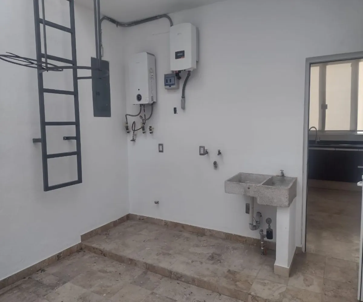 Casa En Renta,Avenida Universidad 2705 79, Zapopan, Jalisco 45110, 3 Habitaciones,4 Baños,Avenida Universidad,1,pq8fq96