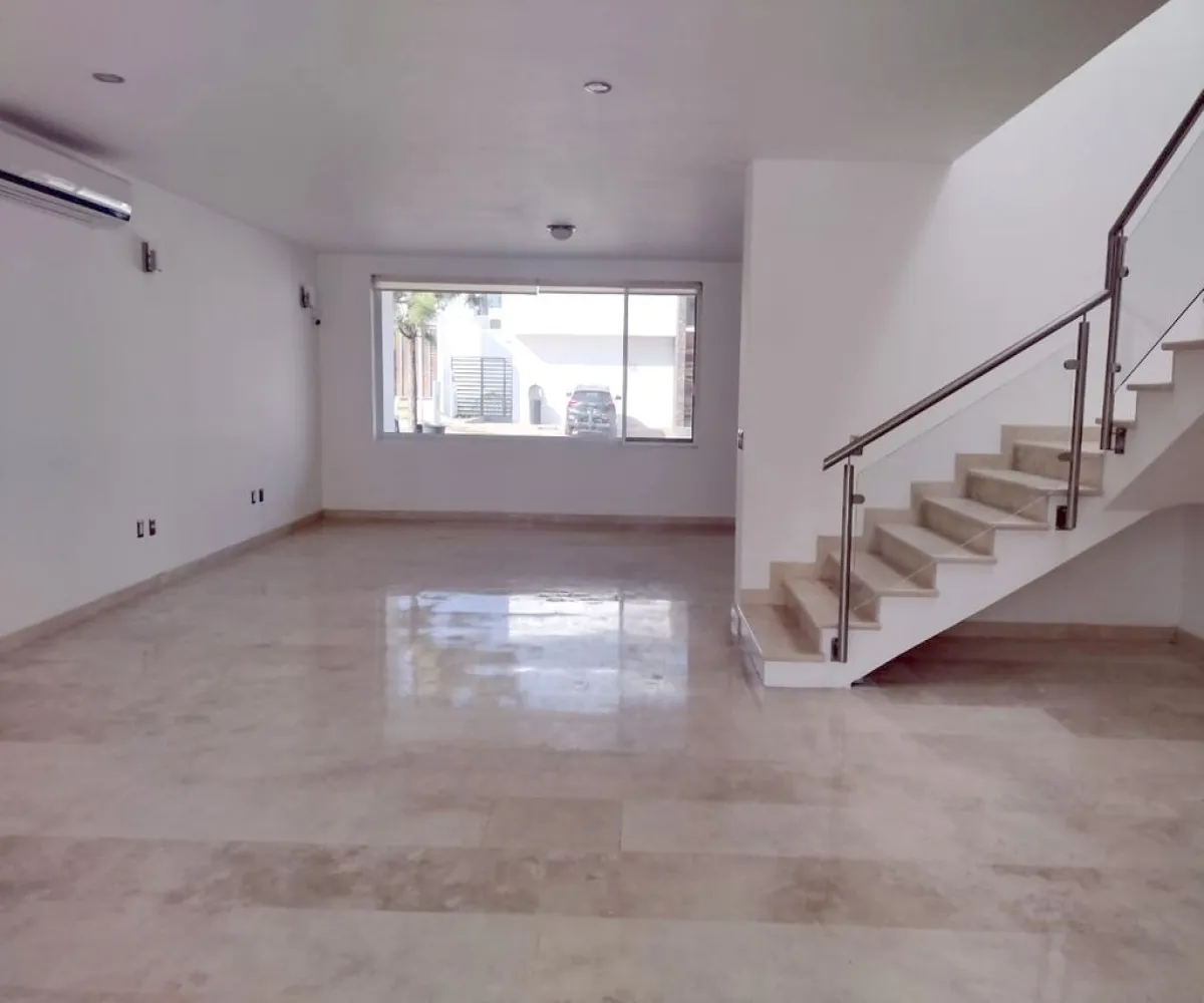 Casa En Renta,Avenida Universidad 2705 79, Zapopan, Jalisco 45110, 3 Habitaciones,4 Baños,Avenida Universidad,1,pq8fq96