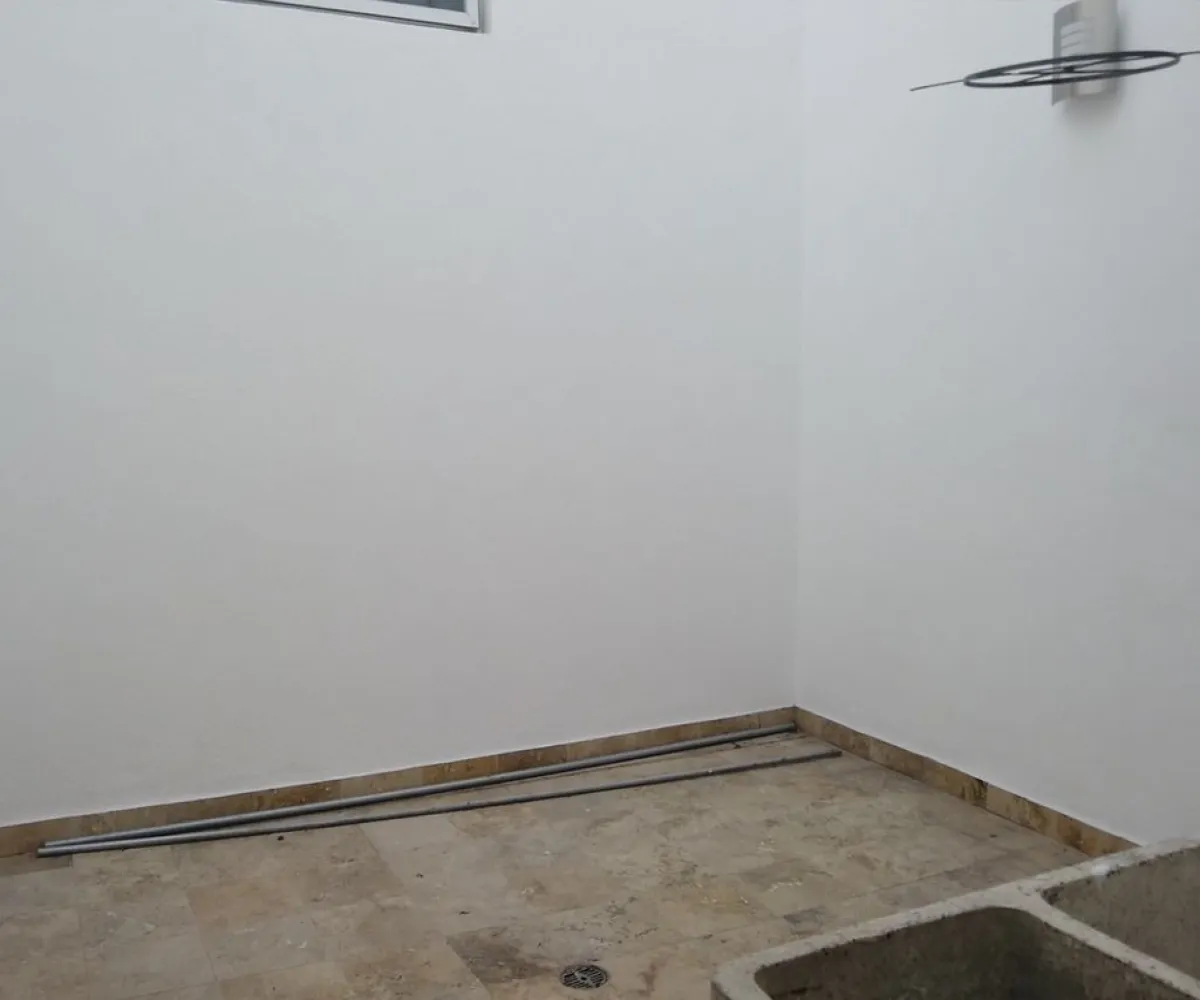 Casa En Renta,Avenida Universidad 2705 79, Zapopan, Jalisco 45110, 3 Habitaciones,4 Baños,Avenida Universidad,1,pq8fq96