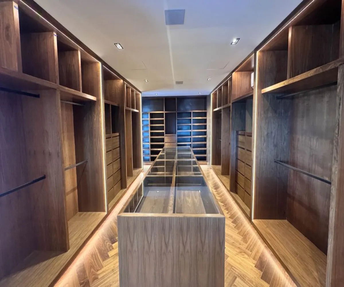 Casa En Venta,naciones unidas ,Avenida Universidad 2662 53, Zapopan, Jalisco 44265, 4 Habitaciones,6 Baños,Avenida Universidad,2,pRyLH5n