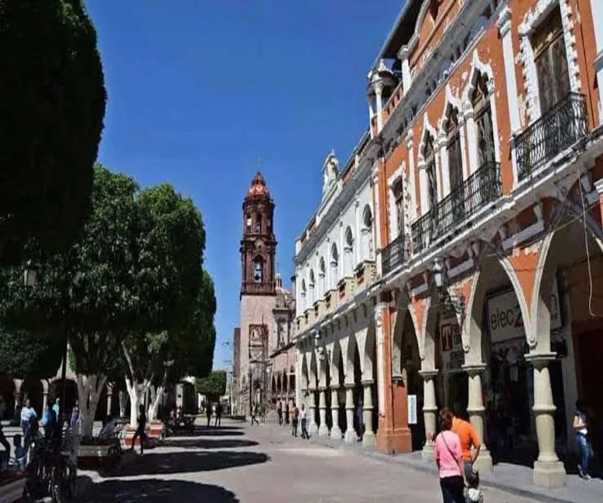 Casa En Venta,Centro,Allende 11, La Barca, Jalisco 47910, 4 Habitaciones,4 Baños,Allende,2,prXg6dt