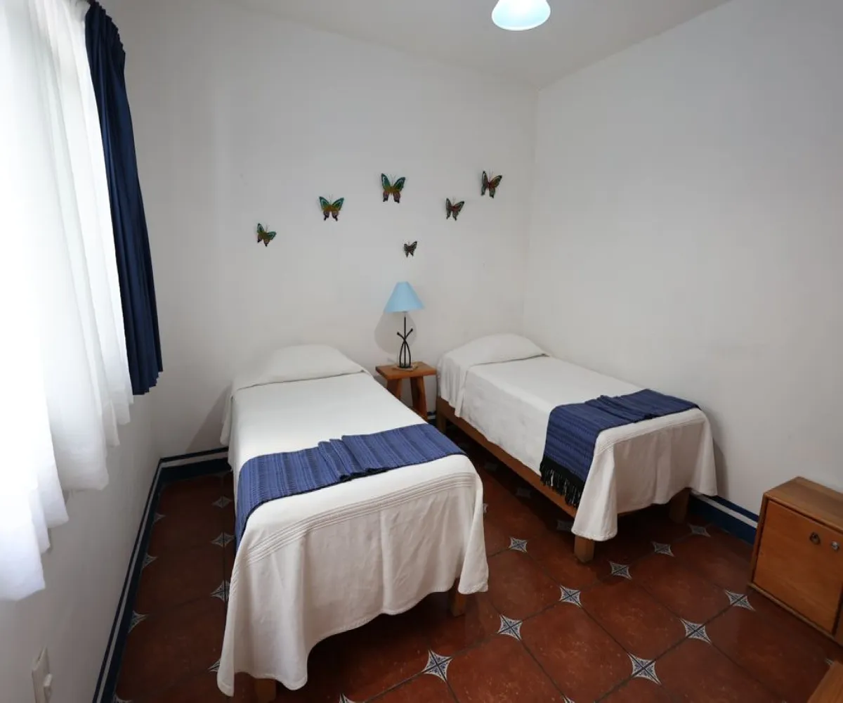 Casa En Venta,Chapalita,Becerra y Tanco 248, Guadalajara, Jalisco 44500, 7 Habitaciones,7 Baños,Becerra y Tanco,2,p1K9r5I