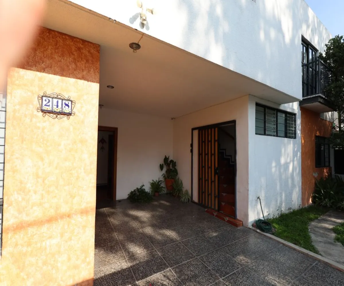 Casa En Venta,Chapalita,Becerra y Tanco 248, Guadalajara, Jalisco 44500, 7 Habitaciones,7 Baños,Becerra y Tanco,2,p1K9r5I