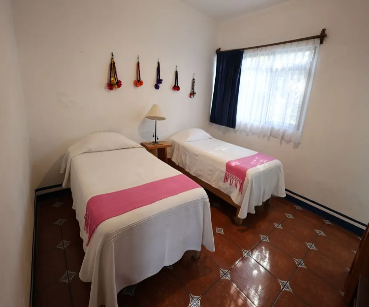 Casa En Venta,Chapalita,Becerra y Tanco 248, Guadalajara, Jalisco 44500, 7 Habitaciones,7 Baños,Becerra y Tanco,2,p1K9r5I