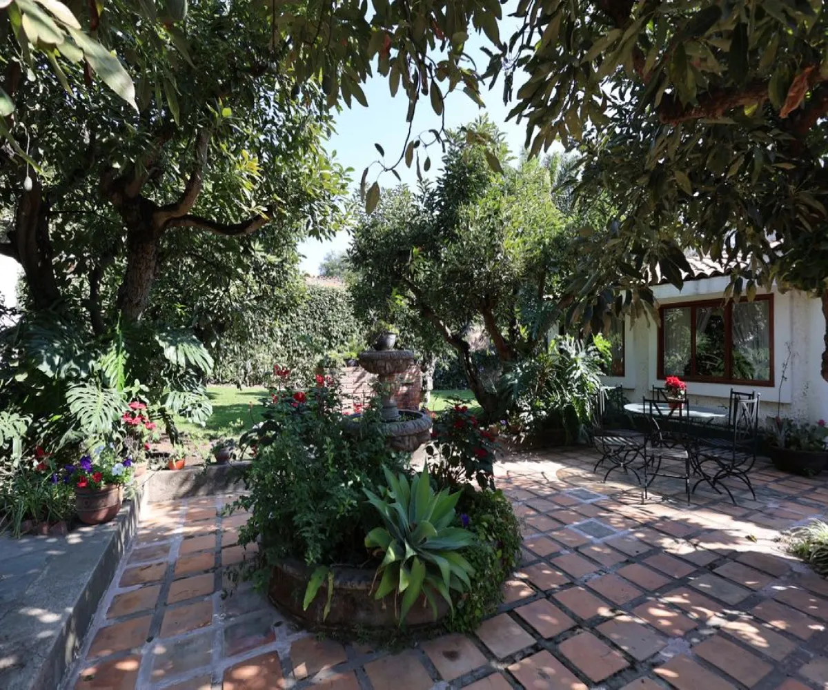 Casa En Venta,Los Gavilanes,Privada De Los Aguacates 433, Tlajomulco de Zúñiga, Jalisco 45645, 3 Habitaciones,2 Baños,Privada De Los Aguacates,1,ptcldQi