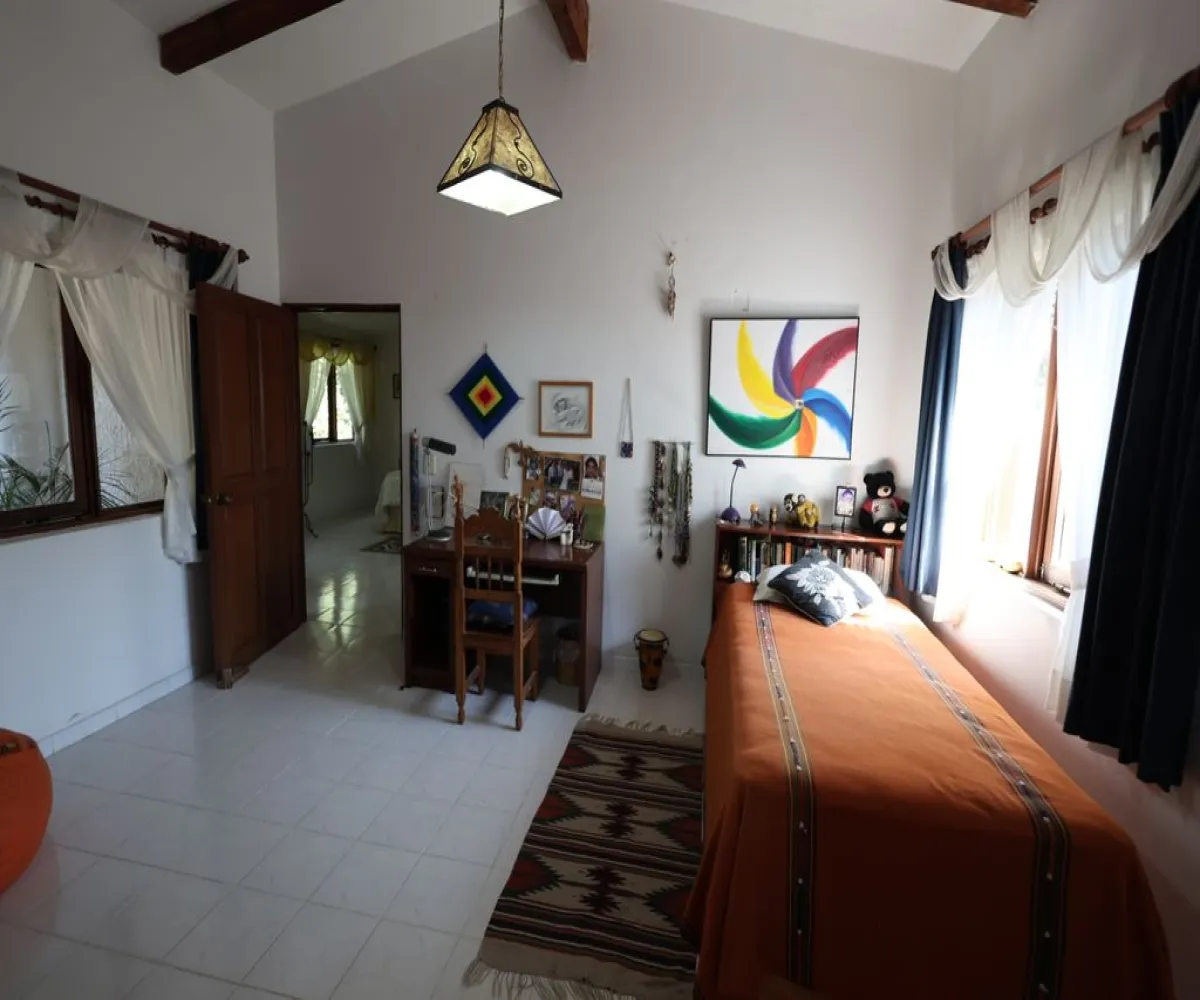Casa En Venta,Los Gavilanes,Privada De Los Aguacates 433, Tlajomulco de Zúñiga, Jalisco 45645, 3 Habitaciones,2 Baños,Privada De Los Aguacates,1,ptcldQi