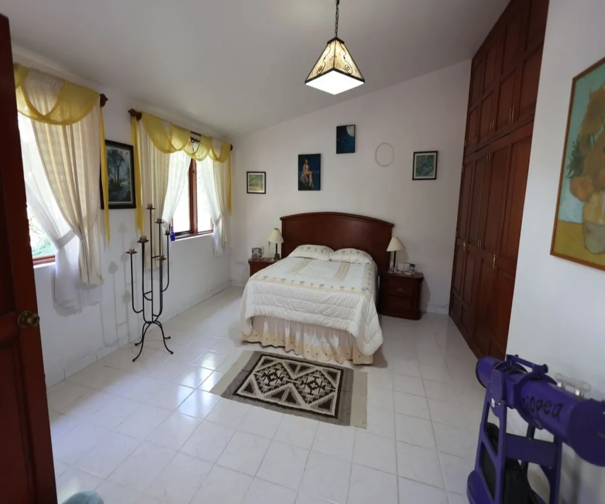 Casa En Venta,Los Gavilanes,Privada De Los Aguacates 433, Tlajomulco de Zúñiga, Jalisco 45645, 3 Habitaciones,2 Baños,Privada De Los Aguacates,1,ptcldQi