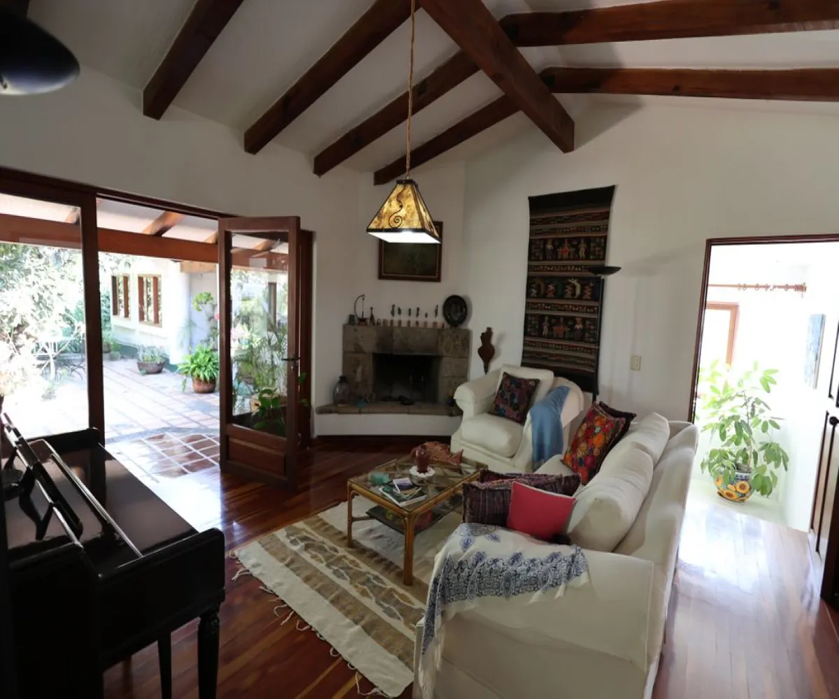 Casa En Venta,Los Gavilanes,Privada De Los Aguacates 433, Tlajomulco de Zúñiga, Jalisco 45645, 3 Habitaciones,2 Baños,Privada De Los Aguacates,1,ptcldQi
