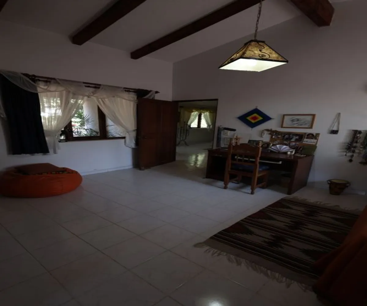 Casa En Venta,Los Gavilanes,Privada De Los Aguacates 433, Tlajomulco de Zúñiga, Jalisco 45645, 3 Habitaciones,2 Baños,Privada De Los Aguacates,1,ptcldQi
