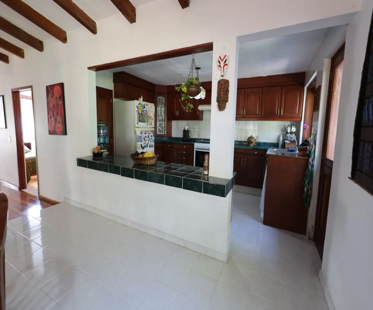 Casa En Venta,Los Gavilanes,Privada De Los Aguacates 433, Tlajomulco de Zúñiga, Jalisco 45645, 3 Habitaciones,2 Baños,Privada De Los Aguacates,1,ptcldQi