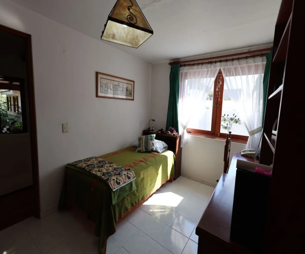 Casa En Venta,Los Gavilanes,Privada De Los Aguacates 433, Tlajomulco de Zúñiga, Jalisco 45645, 3 Habitaciones,2 Baños,Privada De Los Aguacates,1,ptcldQi