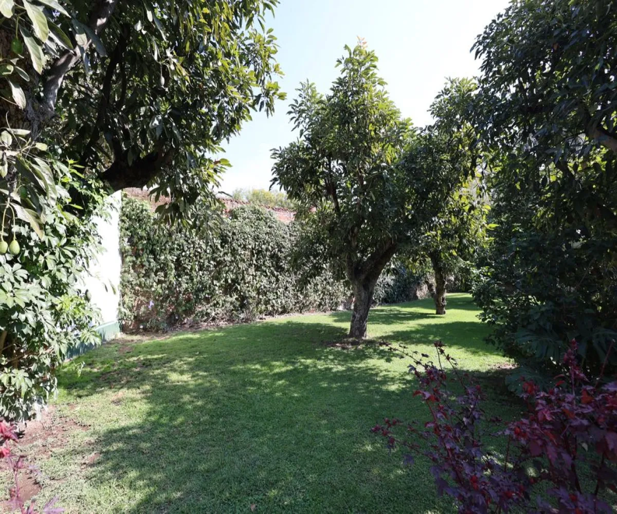 Casa En Venta,Los Gavilanes,Privada De Los Aguacates 433, Tlajomulco de Zúñiga, Jalisco 45645, 3 Habitaciones,2 Baños,Privada De Los Aguacates,1,ptcldQi