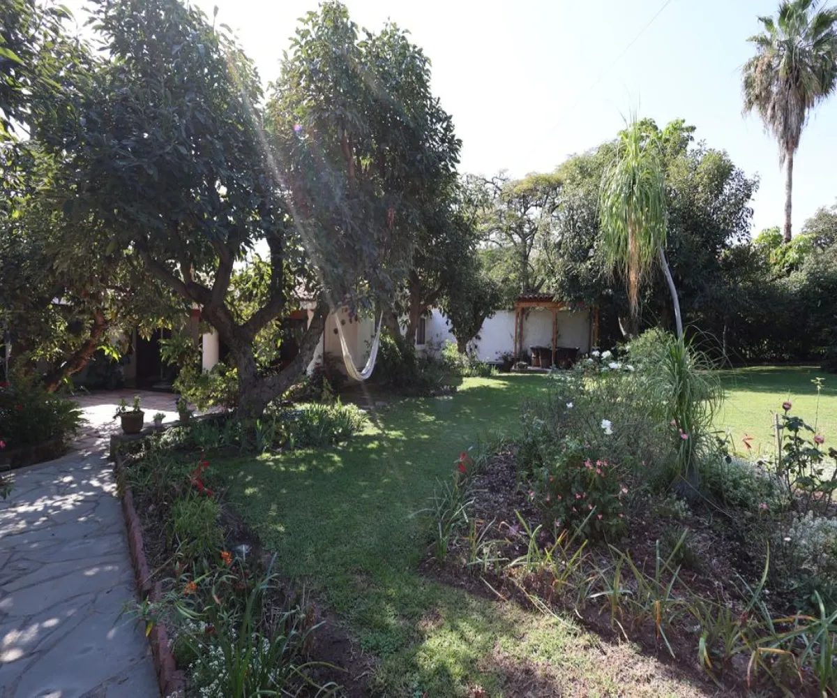 Casa En Venta,Los Gavilanes,Privada De Los Aguacates 433, Tlajomulco de Zúñiga, Jalisco 45645, 3 Habitaciones,2 Baños,Privada De Los Aguacates,1,ptcldQi