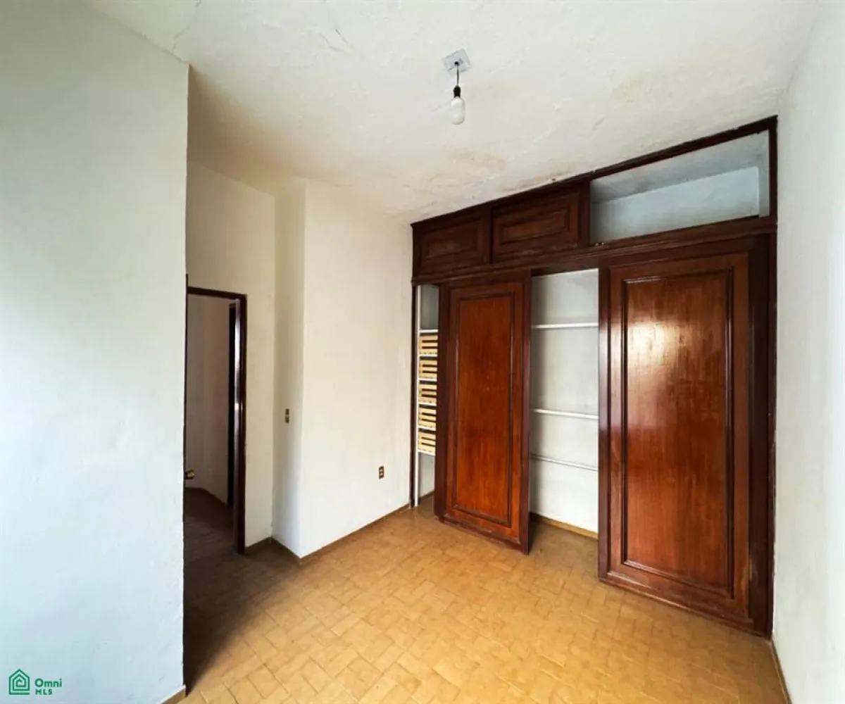Departamento En Venta,18 de Marzo,2 Bocas 1669, Guadalajara, Jalisco 44960, 3 Habitaciones,3 Baños,2 Bocas,2,MX251067031