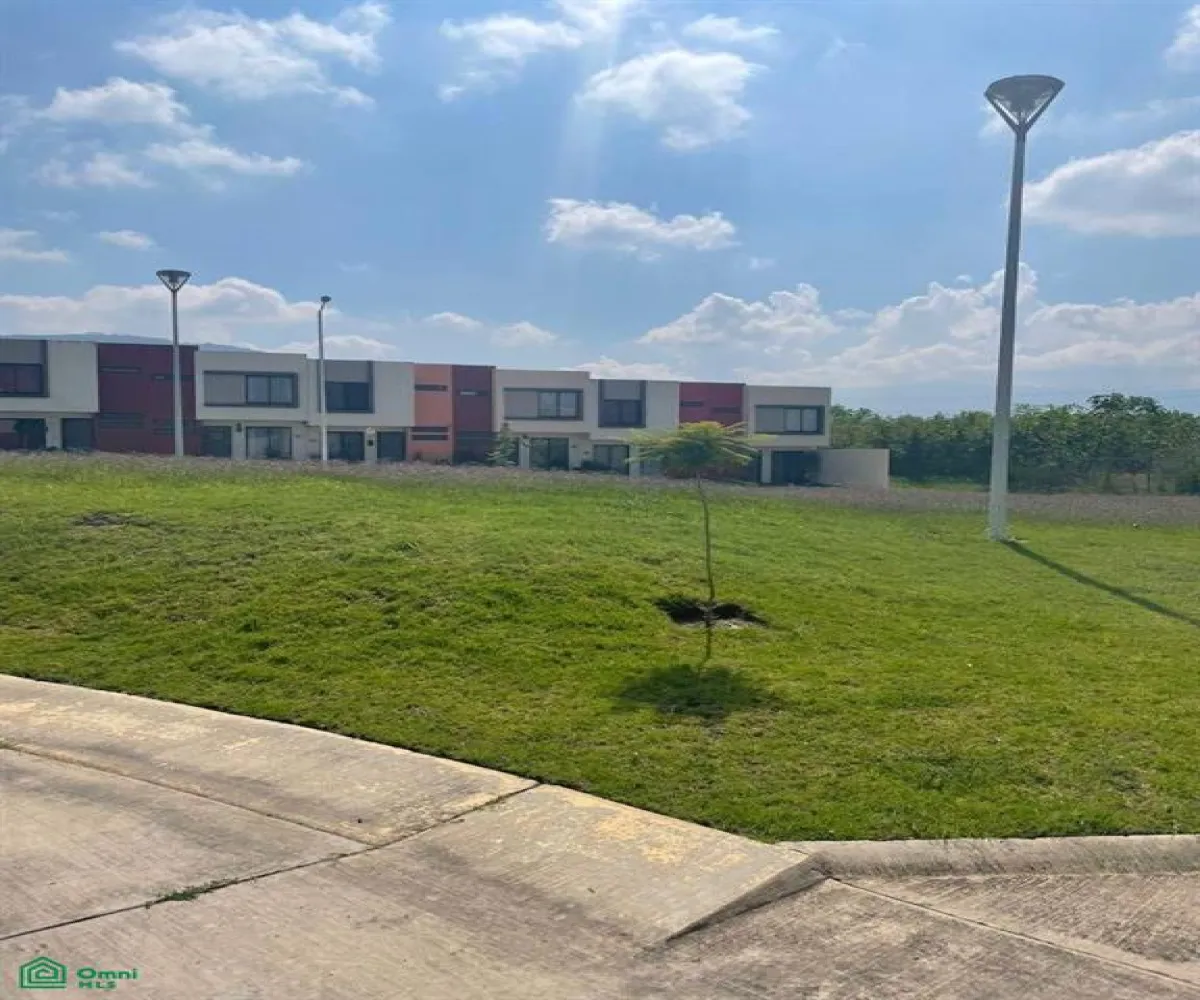 Casa En Venta,Vista Sur Residencial,Pentelico 380, Tlajomulco de Zuniga, Jalisco 45640, 3 Habitaciones,2 Baños,Pentelico,2,MX261067030