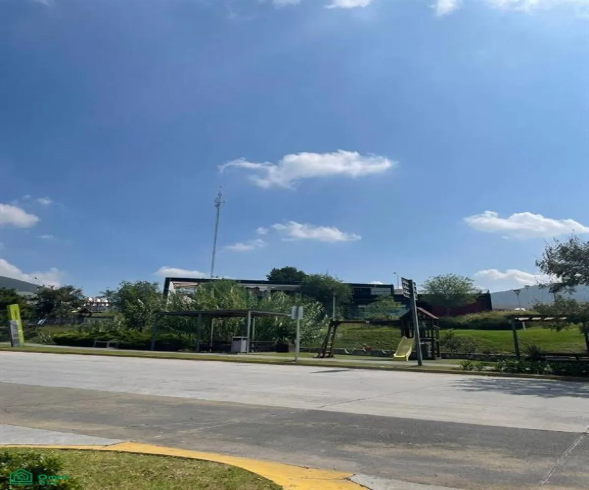 Casa En Venta,Vista Sur Residencial,Pentelico 380, Tlajomulco de Zuniga, Jalisco 45640, 3 Habitaciones,2 Baños,Pentelico,2,MX261067030