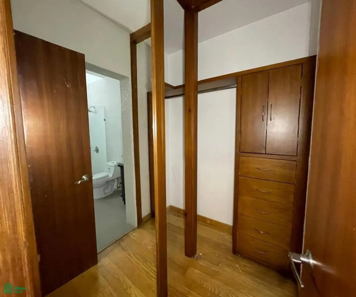 Casa En Venta,Ciudad Bugambilia,Circuito del Lince Poniente 3302, Zapopan, Jalisco 45237, 4 Habitaciones,7 Baños,Circuito del Lince Poniente,3,MX261067319