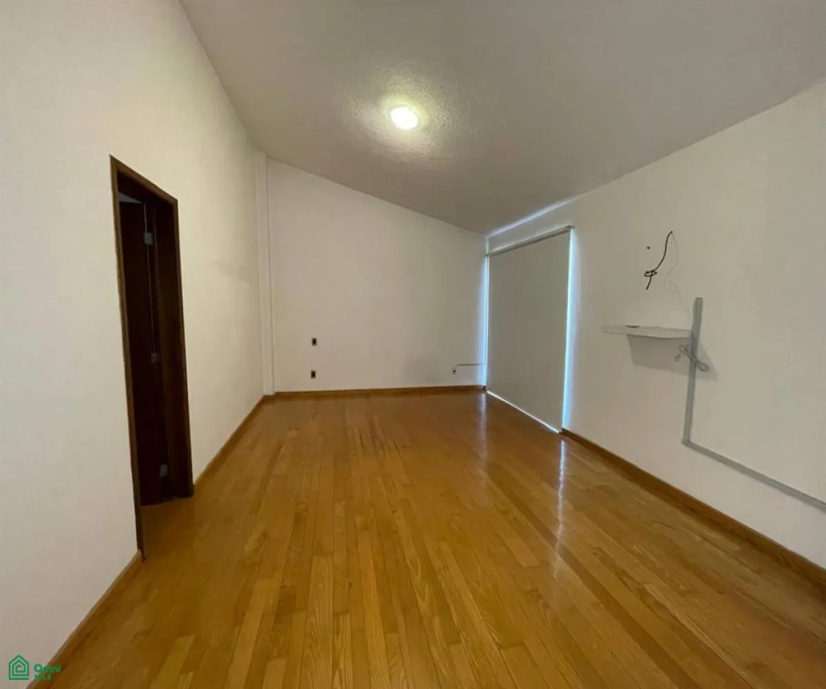 Casa En Venta,Ciudad Bugambilia,Circuito del Lince Poniente 3302, Zapopan, Jalisco 45237, 4 Habitaciones,7 Baños,Circuito del Lince Poniente,3,MX261067319