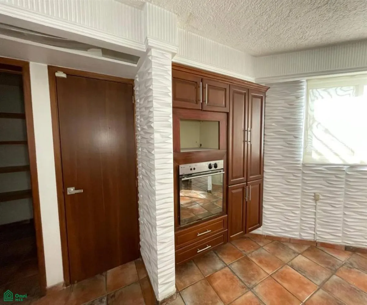 Casa En Venta,Ciudad Bugambilia,Circuito del Lince Poniente 3302, Zapopan, Jalisco 45237, 4 Habitaciones,7 Baños,Circuito del Lince Poniente,3,MX261067319