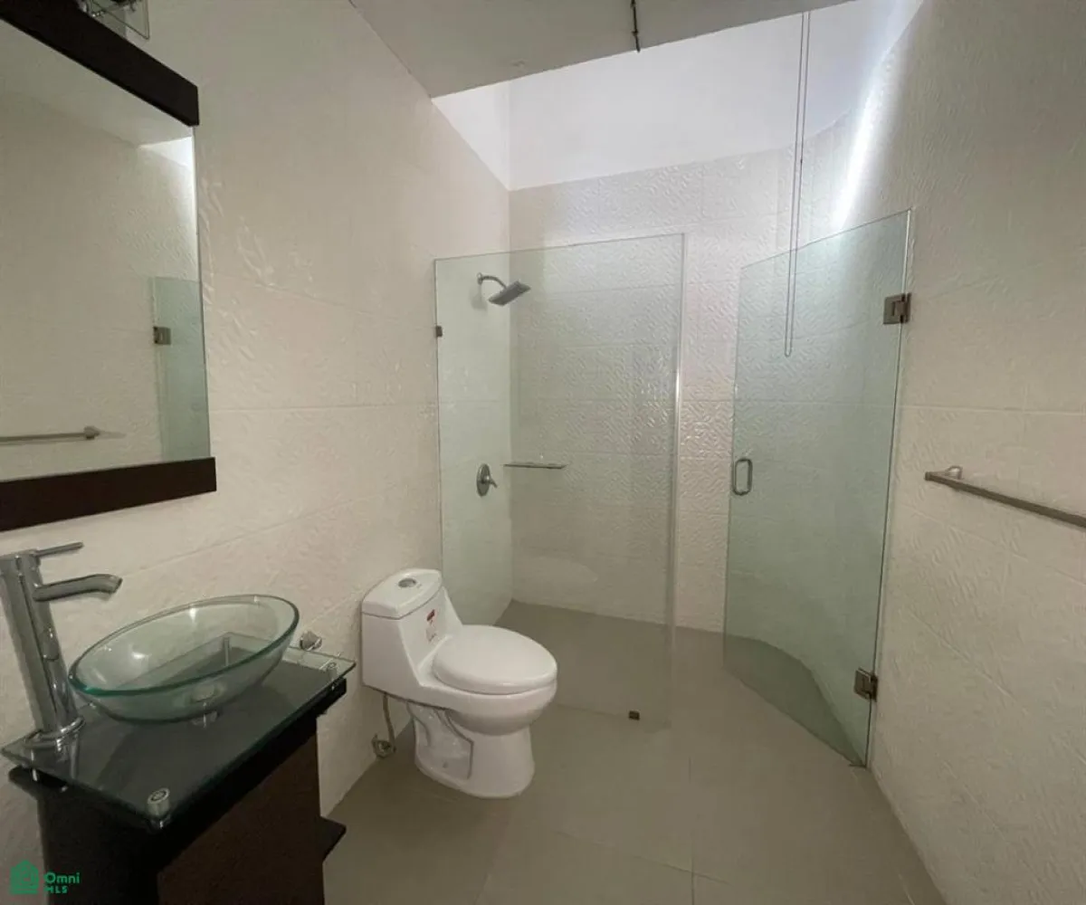 Casa En Venta,Ciudad Bugambilia,Circuito del Lince Poniente 3302, Zapopan, Jalisco 45237, 4 Habitaciones,7 Baños,Circuito del Lince Poniente,3,MX261067319