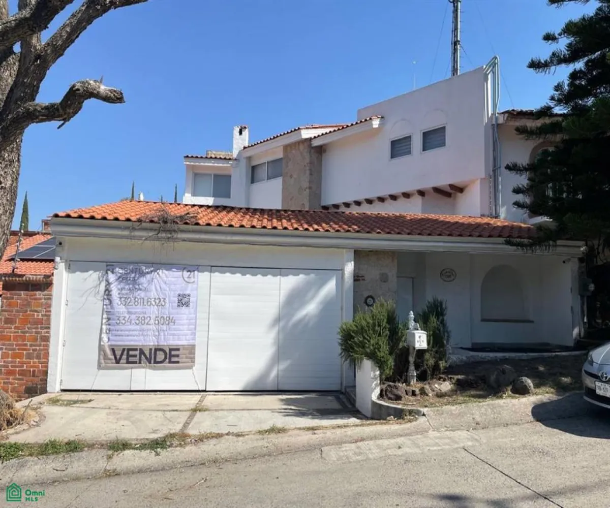 Casa En Venta,Ciudad Bugambilia,Circuito del Lince Poniente 3302, Zapopan, Jalisco 45237, 4 Habitaciones,7 Baños,Circuito del Lince Poniente,3,MX261067319