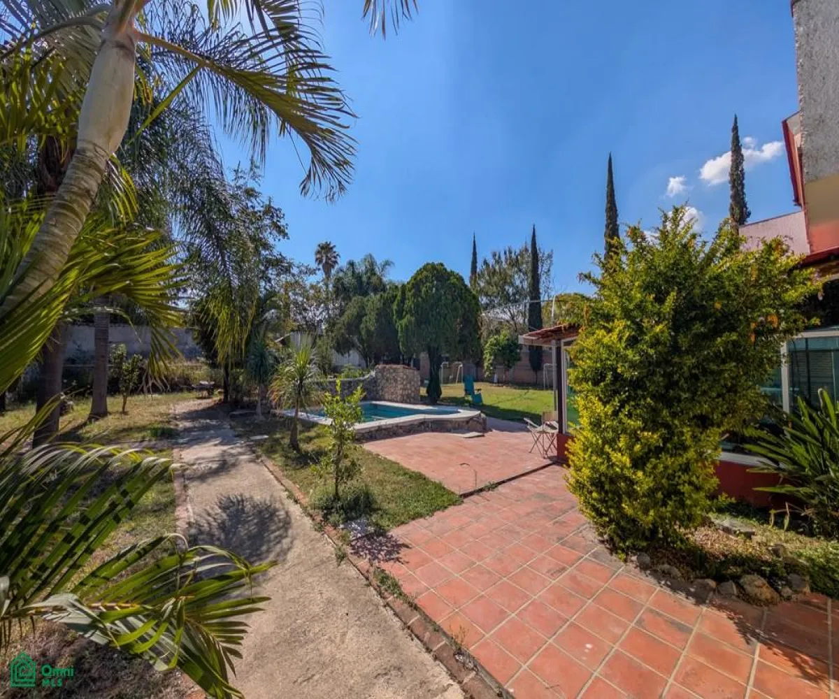 Departamento En Venta,Jardines De La Calera,av. central 21, Tlajomulco de Zuniga, Jalisco 45678, 4 Habitaciones,3 Baños,av. central,2,MX261067429