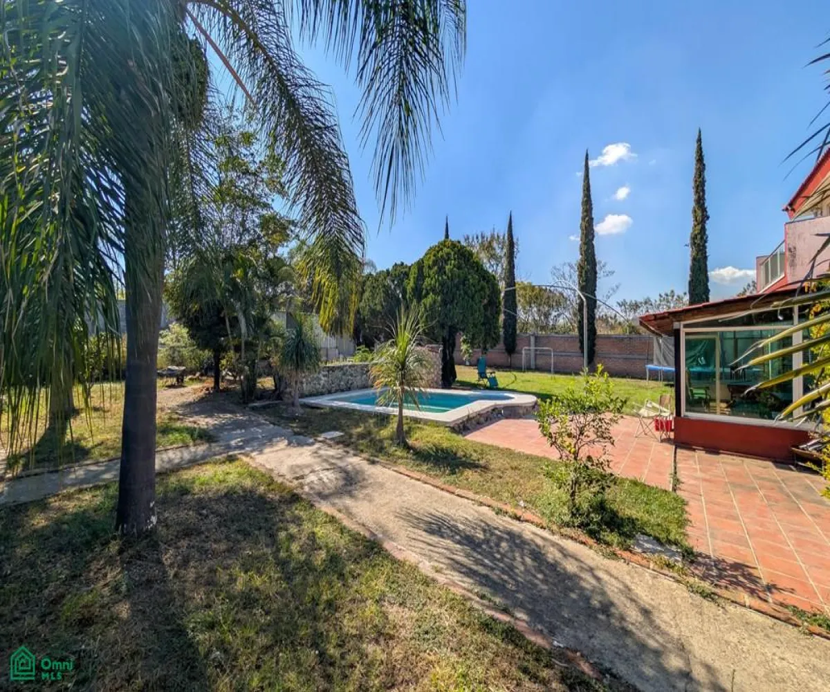 Departamento En Venta,Jardines De La Calera,av. central 21, Tlajomulco de Zuniga, Jalisco 45678, 4 Habitaciones,3 Baños,av. central,2,MX261067429