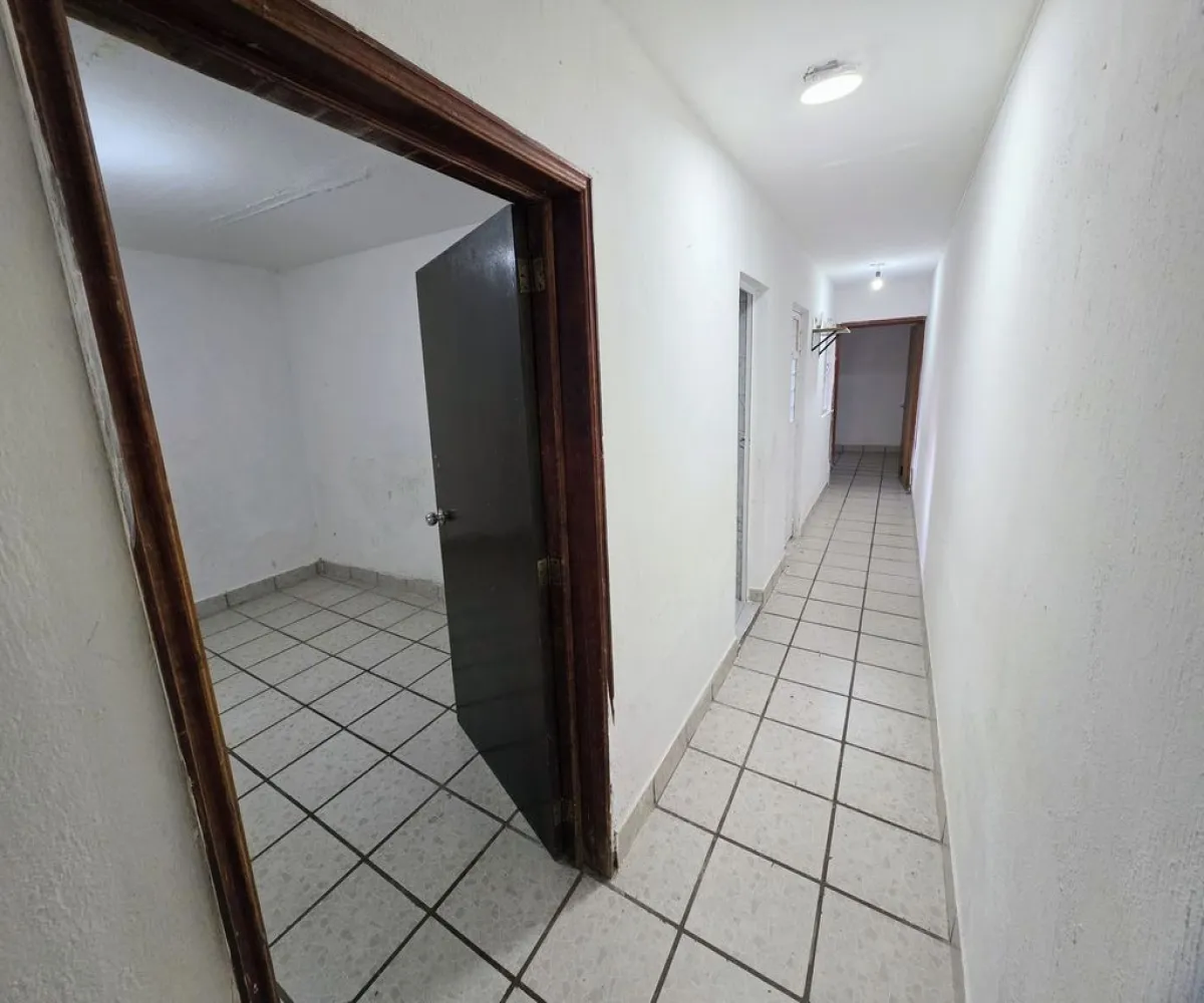 Casa En Venta,Colinas de Huentitán,Paseo de Las Águilas 67, Guadalajara, Jalisco 44398, 2 Habitaciones,1 Baño,Paseo de Las Águilas,1,pCF3UjA