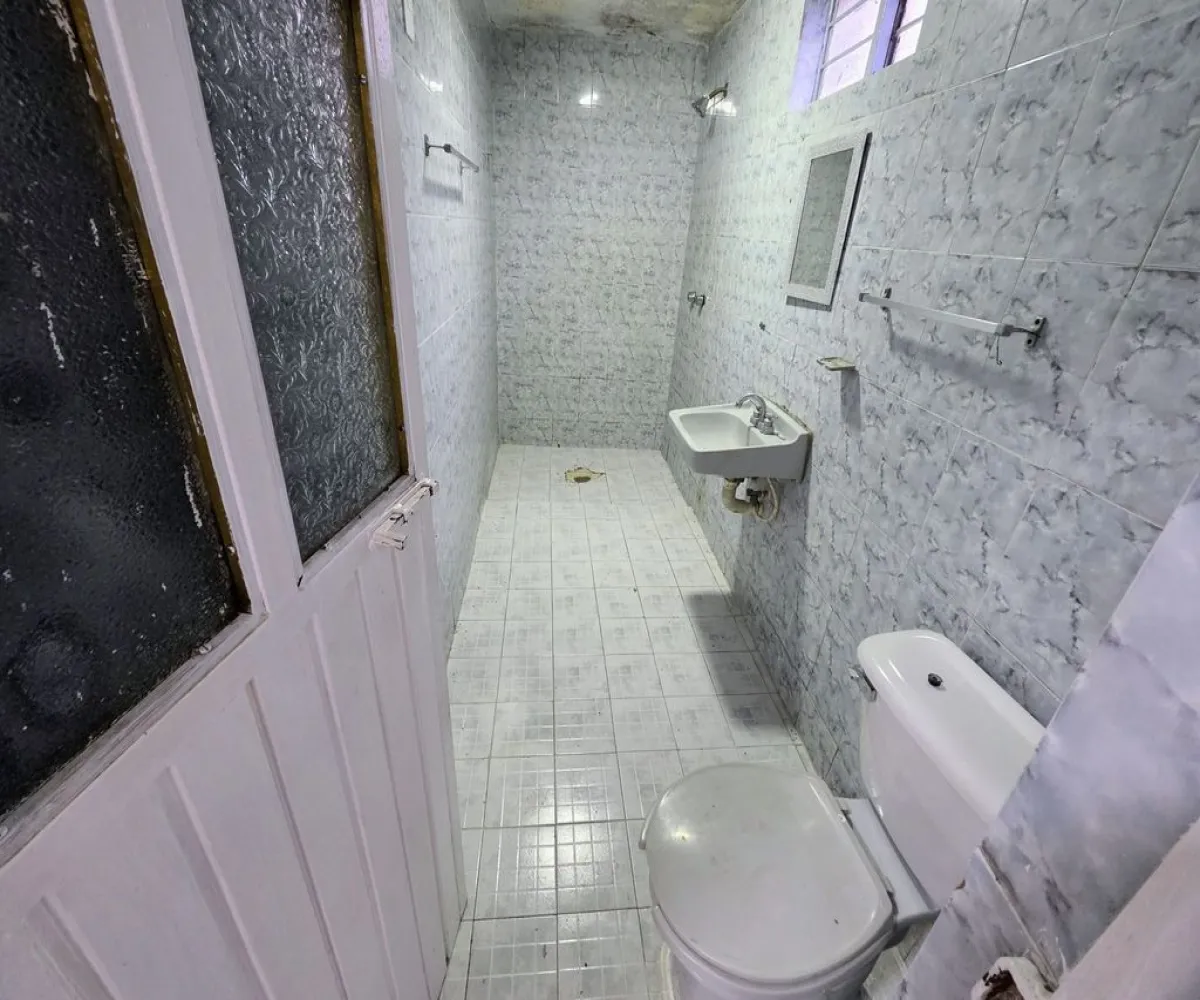 Casa En Venta,Colinas de Huentitán,Paseo de Las Águilas 67, Guadalajara, Jalisco 44398, 2 Habitaciones,1 Baño,Paseo de Las Águilas,1,pCF3UjA