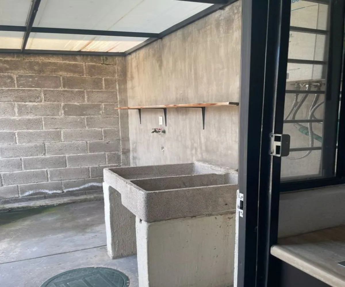 Casa En Venta,Fraccionamiento vista sur,Avenida Vista Sur 380, Tlajomulco de Zúñiga, Jalisco 45640, 3 Habitaciones,2 Baños,Avenida Vista Sur,1,p04x1zV