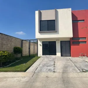 Casa En Venta,Fraccionamiento vista sur,Avenida Vista Sur 380, Tlajomulco de Zúñiga, Jalisco 45640, 3 Habitaciones,2 Baños,Avenida Vista Sur,1,p04x1zV