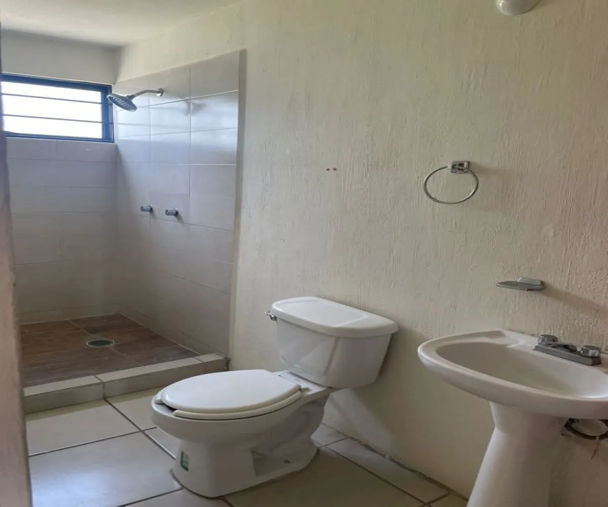 Casa En Venta,Fraccionamiento vista sur,Avenida Vista Sur 380, Tlajomulco de Zúñiga, Jalisco 45640, 3 Habitaciones,2 Baños,Avenida Vista Sur,1,p04x1zV