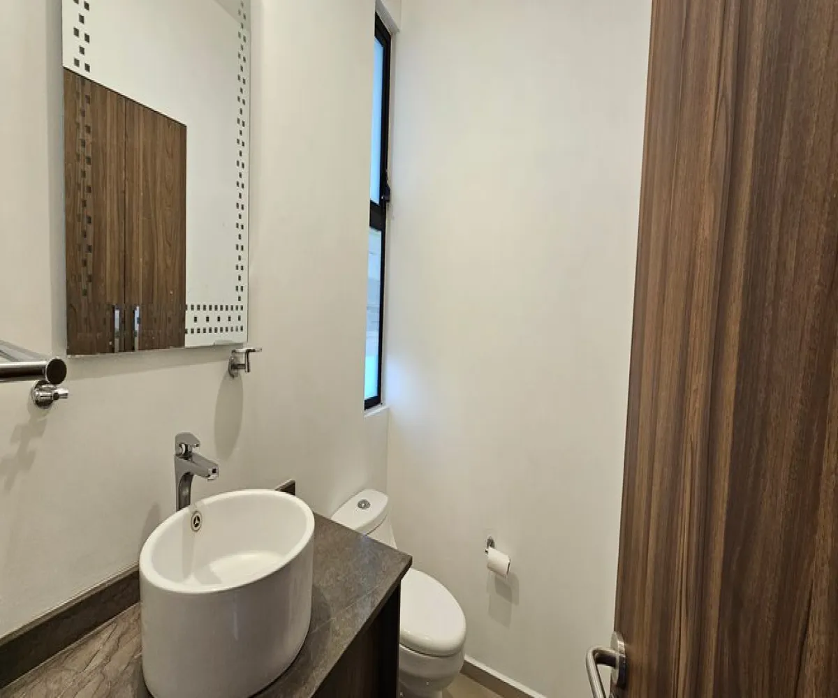Casa En Venta,CAPITAL NORTE,Avenida Paseo de la Cantera 926, Zapopan, Jalisco 45133, 3 Habitaciones,2 Baños,Avenida Paseo de la Cantera,1,p9XEiHn