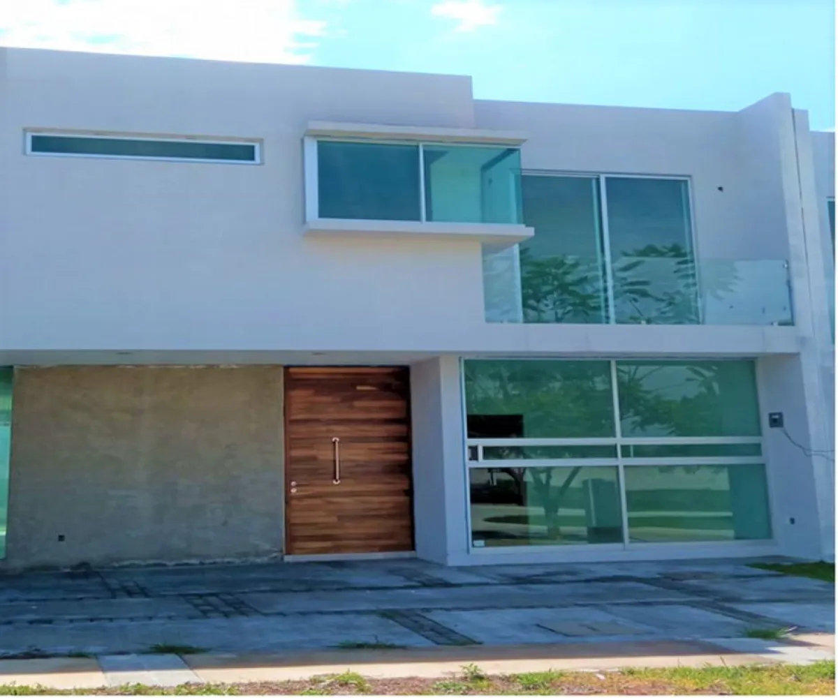 Casa En Venta,Avenida Arbolada Bosques de Santa Anita 755 E37, Tlajomulco de Zúñiga, Jalisco 45645, 4 Habitaciones,3 Baños,Avenida Arbolada Bosques de Santa Anita,1,pgVA9SI