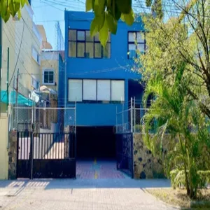 Casa En Venta,Ladron De Guevara,Avenida Miguel Hidalgo y Costilla 1975, Guadalajara, Jalisco 44600, 10 Habitaciones,4 Baños,Avenida Miguel Hidalgo y Costilla,3,pVmsCJK