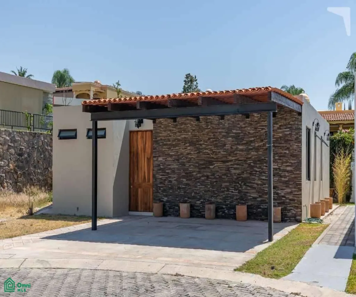 Casa En Venta,Chapala Centro,Libramiento A Chapala 399 Andromeda 25, Fracc Ciel 399, Chapala, Jalisco 45900, 3 Habitaciones,3 Baños,Libramiento A Chapala 399 Andromeda 25, Fracc Ciel,1,MX261067774