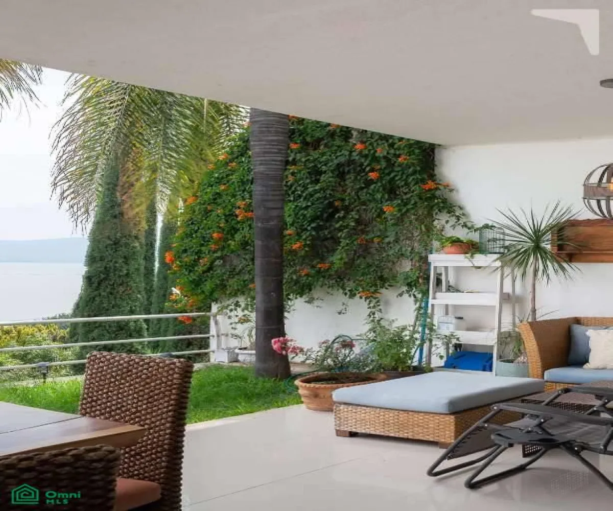 Casa En Venta,Chapala Centro,Paseo Piedra Grande 322 punta montaña, Jocotepec, 322, Chapala, Jalisco 45900, 3 Habitaciones,3 Baños,Paseo Piedra Grande 322 punta montaña, Jocotepec,2,MX261067803