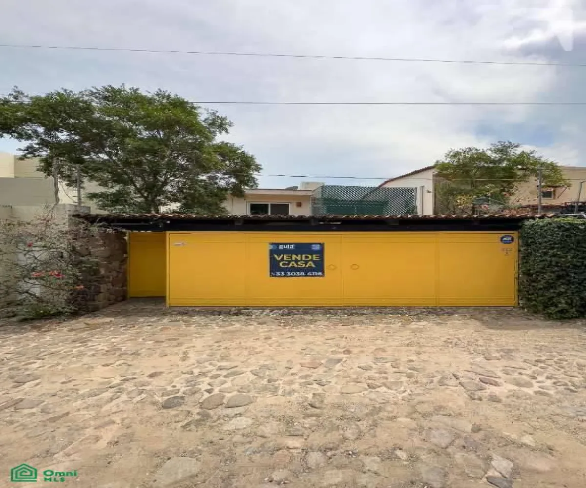 Casa En Venta,Chapala Centro,Paseo Piedra Grande 322 punta montaña, Jocotepec, 322, Chapala, Jalisco 45900, 3 Habitaciones,3 Baños,Paseo Piedra Grande 322 punta montaña, Jocotepec,2,MX261067803